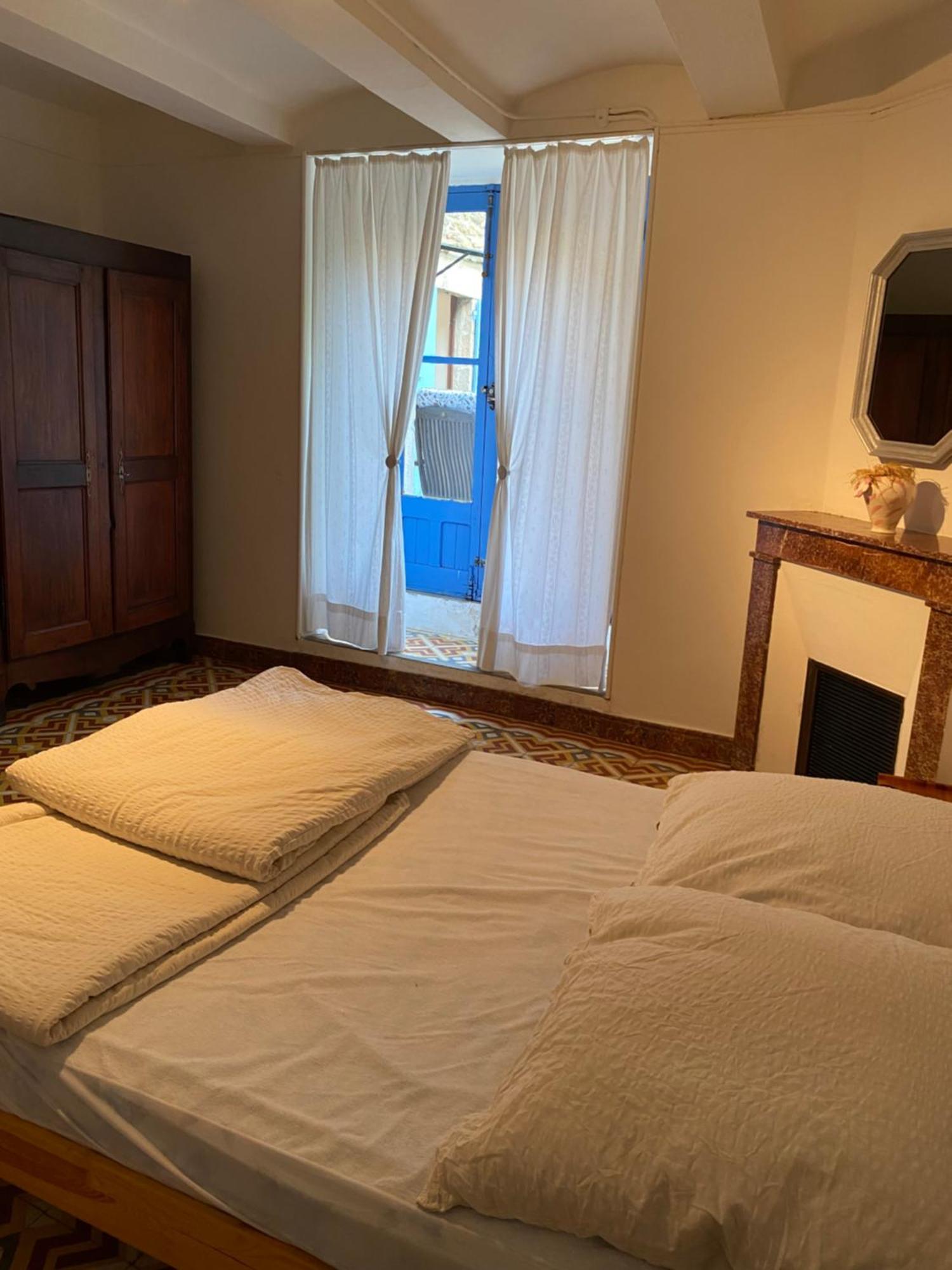 Villa Lou-Pelou à Gravieres Extérieur photo